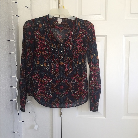 Nice floral long sleeve blouse - Picture 1 of 2